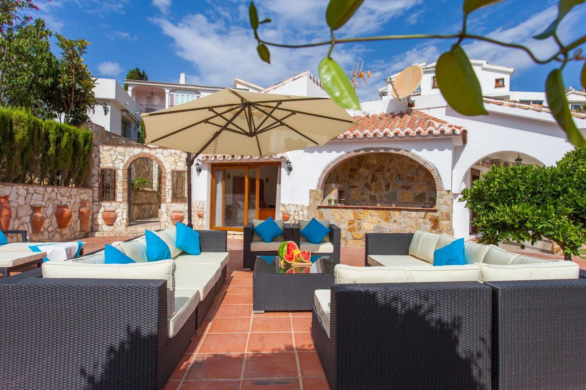 Summer Offers! Fabulous Luxury Villa Near The Beach Sleeps 8 Benalmádena Exterior photo