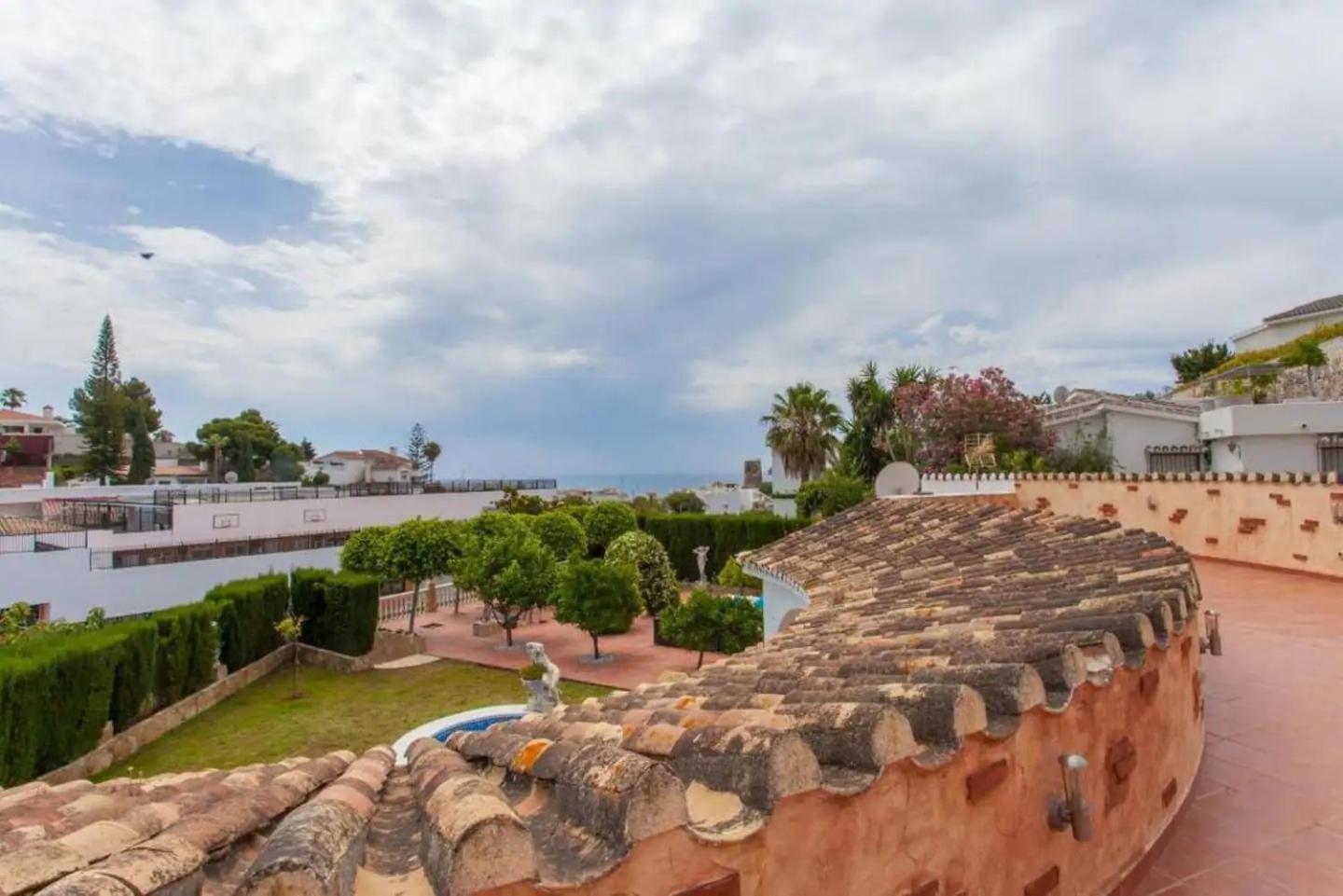Summer Offers! Fabulous Luxury Villa Near The Beach Sleeps 8 Benalmádena Exterior photo
