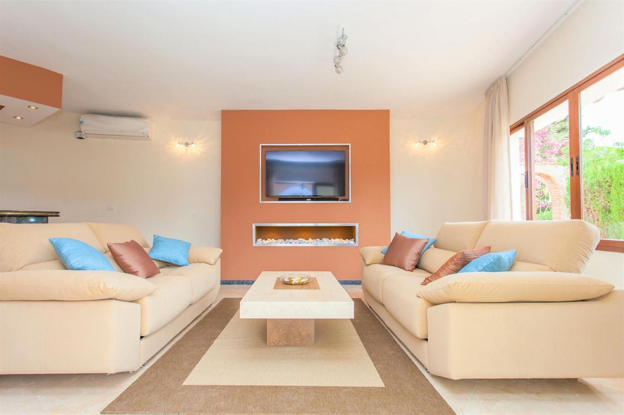Summer Offers! Fabulous Luxury Villa Near The Beach Sleeps 8 Benalmádena Exterior photo