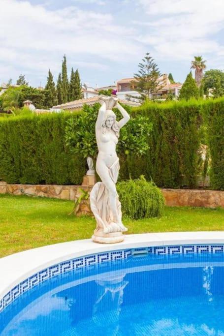 Summer Offers! Fabulous Luxury Villa Near The Beach Sleeps 8 Benalmádena Exterior photo