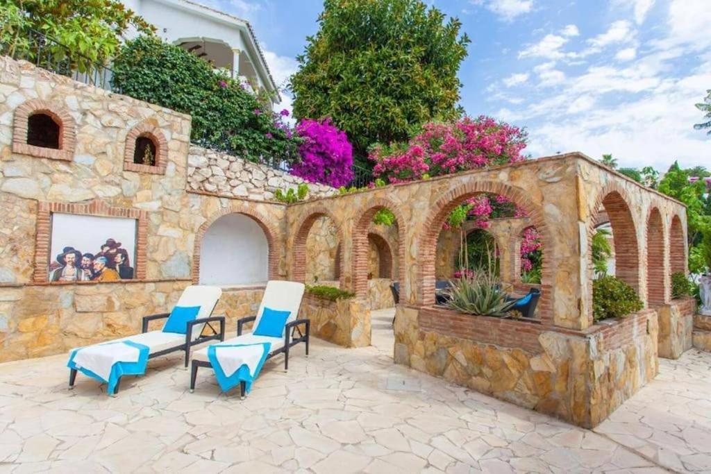 Summer Offers! Fabulous Luxury Villa Near The Beach Sleeps 8 Benalmádena Exterior photo