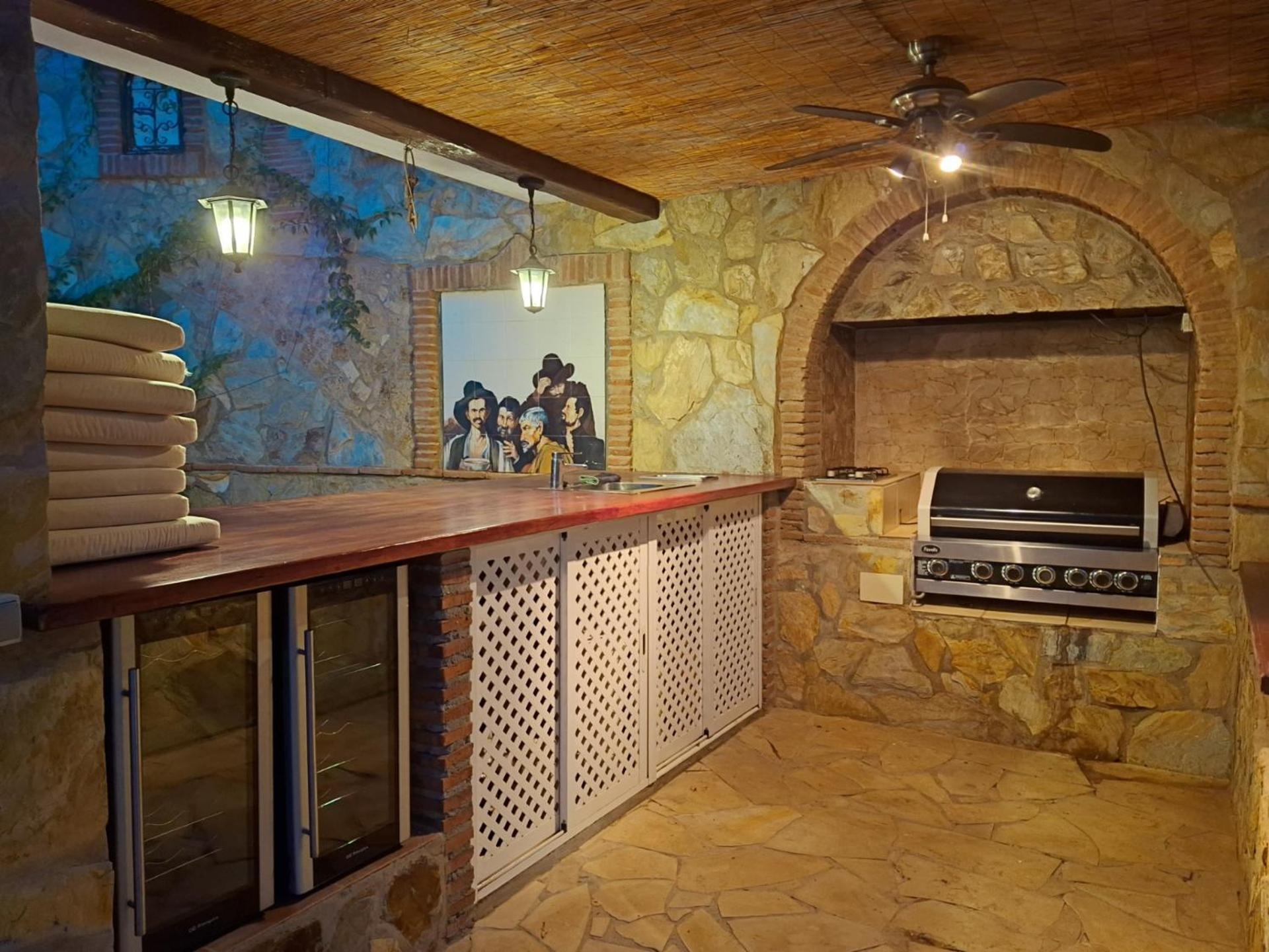 Summer Offers! Fabulous Luxury Villa Near The Beach Sleeps 8 Benalmádena Exterior photo