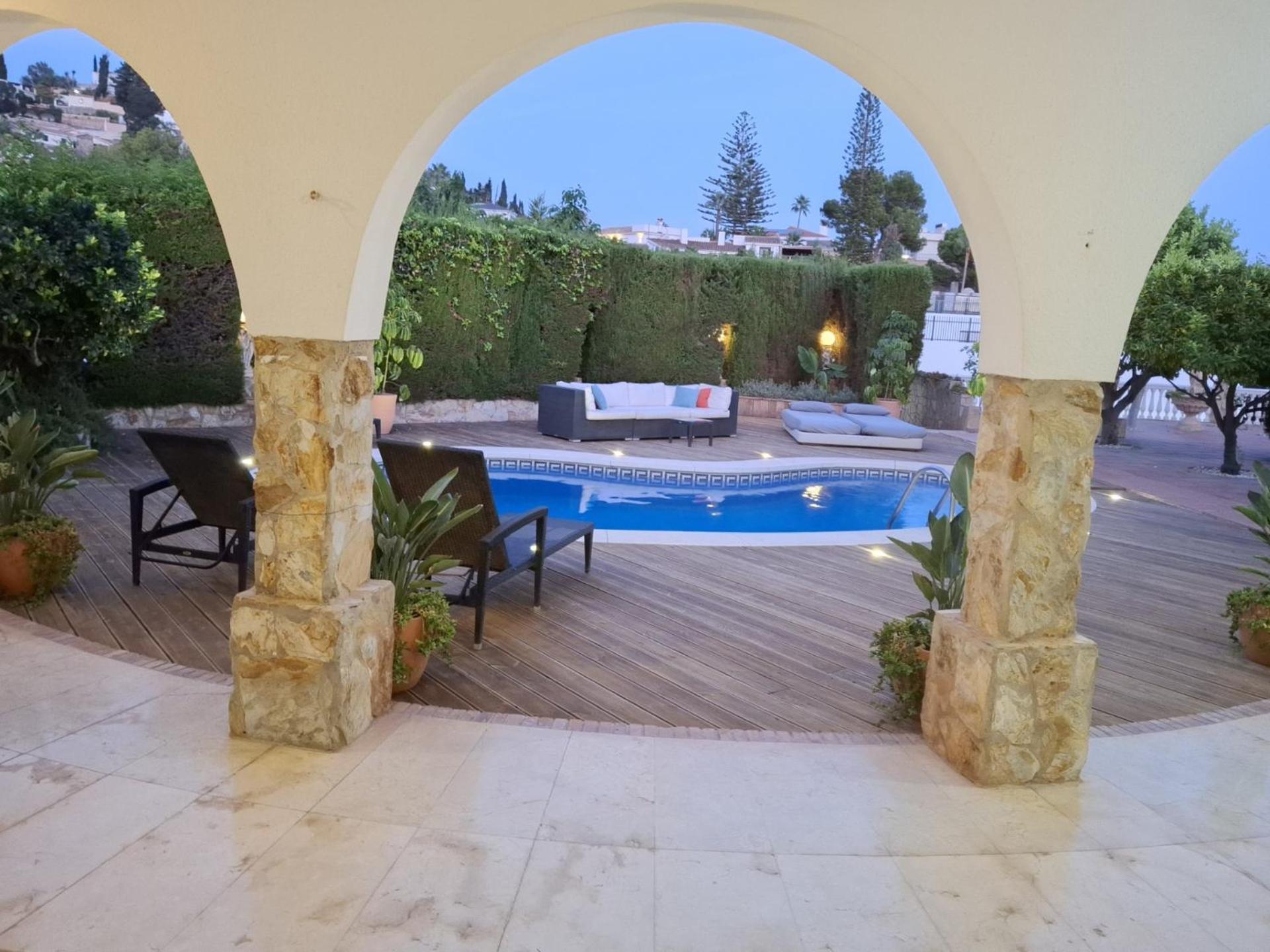 Summer Offers! Fabulous Luxury Villa Near The Beach Sleeps 8 Benalmádena Exterior photo
